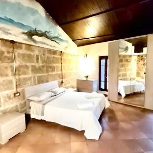 https://complesso-leone-doro.hotelsalgherosardinia.com